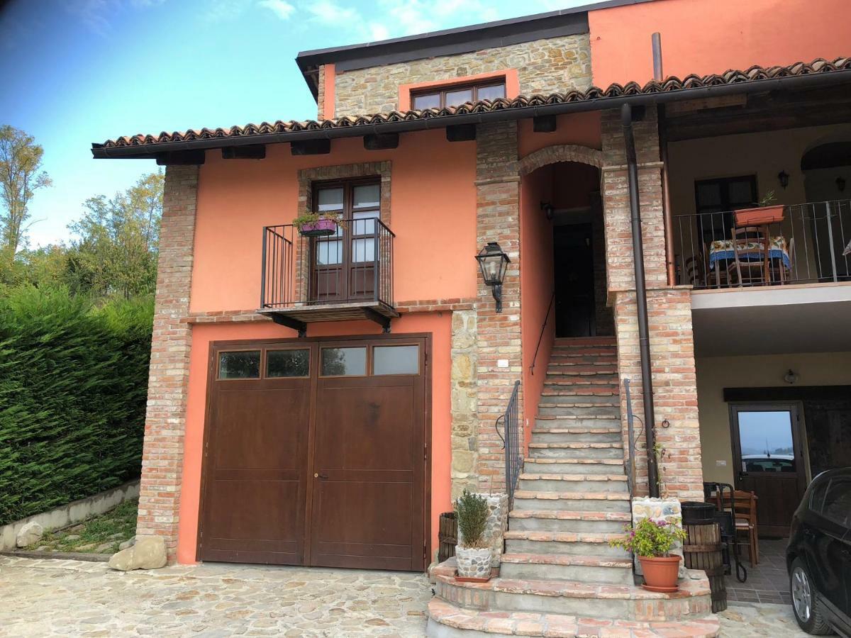 Agriturismo La Ca Veja Монфорте-д'Альба Экстерьер фото