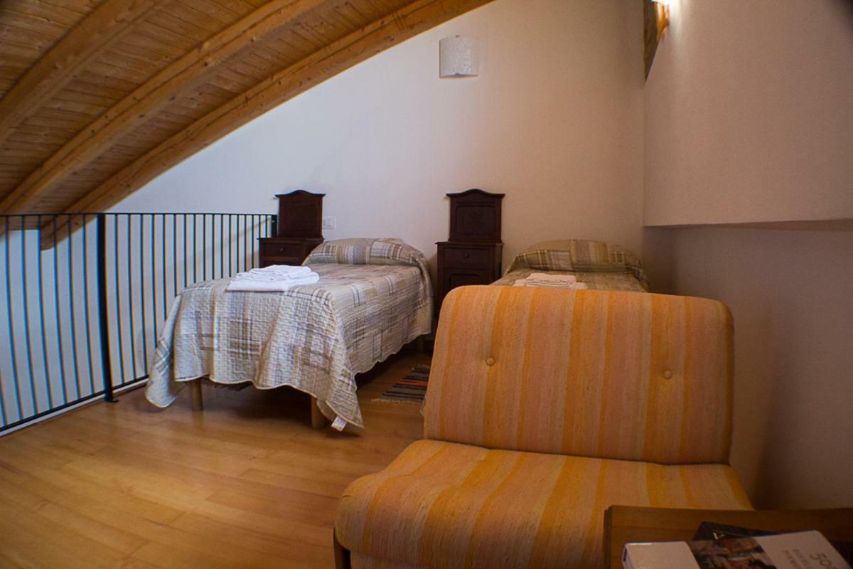 Agriturismo La Ca Veja Монфорте-д'Альба Экстерьер фото